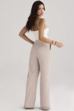 House of CB Alivia beżowe luźne spodnie modna odzież na każdą okazję - Image 8