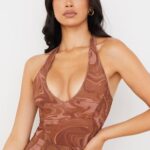 House of CB Body Sabine kakaowe wirowanie na szyi modna odzież