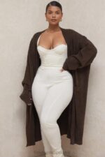 House of CB Chloe oversize kardigan czekoladowy moda trendy - Image 9