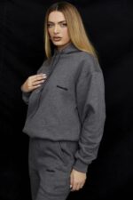 House of CB Ciemnoszara Oversize Bluza z Kapturem Halo Trendy Streetwear - Image 4