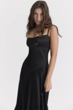 House of CB Czarna Maxi Sukienka Sznurowana Anabella Trendy Modne - Image 11
