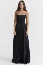 House of CB Czarna Maxi Sukienka Sznurowana Anabella Trendy Modne - Image 7