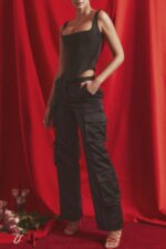House of CB czarne satynowe spodnie cargo z prostymi nogawkami eleganckie i stylowe - Image 9