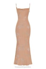 House of CB Gabrielle maxi sukienka cafe au lait opalizująca elegancka moda - Image 6
