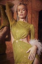 House of CB Gina Maxi Sukienka Kryształowa Chartreuse Elegancka Moda - Image 3