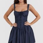 House of CB Granatowa sukienka mini gorsetowa Pietra modna elegancka