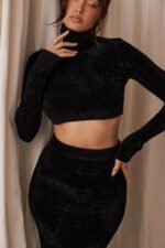 House of CB Krótki top czarny szenil suri stylowy i modny