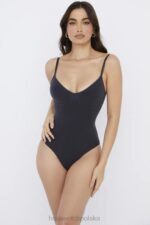 House of CB Krótkie Body Rzeźbione Tusz Elegancja i Styl - Image 5