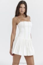 House of CB Marcy mini sukienka plisowana biała elegancka moda - Image 12