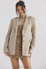 House of CB Marynarka oversize z norek Aline w kolorze beżowym modna odzież na każdą okazję - Image 11