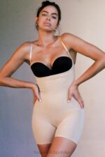 House of CB Modelujące Body migdałowe do Połowy Uda 4PND1278 - Image 10