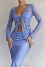 House of CB Niebieski koronkowy top Phoebe z wiązaniem modny i elegancki - Image 3