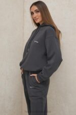 House of CB Oversize Bluza Kaptur Grafitowa Stylowa Moda - Image 14