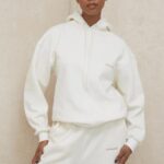 House of CB Oversize Bluza Z Kapturem Złamana Biała Modna Odzież