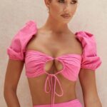 House of CB Różowy lniany gorsetowy top z bufiastymi rękawami Lisette modne ubrania na każdą okazję