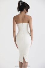 House of CB Sukienka bez ramiączek wegańska skóra Camilla Ivory modna odzież - Image 11
