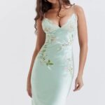 House of CB Sukienka Fallon Haft Jadeitowa Elegancja