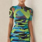 House of CB wielokolorowa sukienka mini z marszczoną siateczką Letitia modny styl na każdą okazję