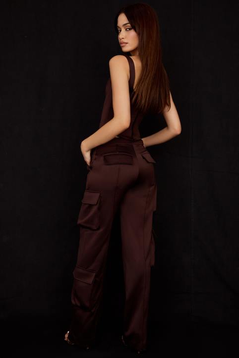 House of CB Czekoladowe Satynowe Spodnie Cargo Fashionowy Styl