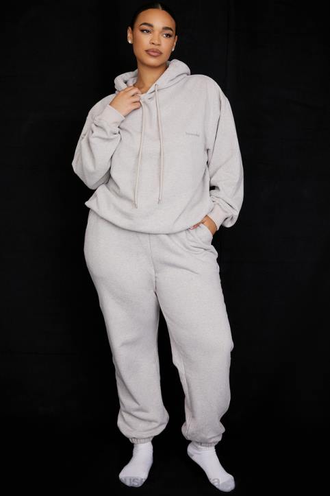 House of CB jasnoszare spodnie joggingowe polarowe komfort i styl