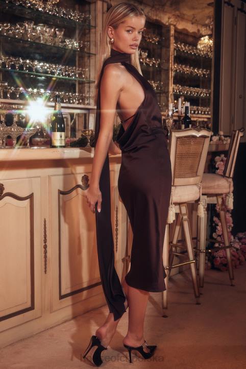 House of CB czekoladowa sukienka midi z kopertowym dekoltem Angelina stylowa elegancja na każdą okazję